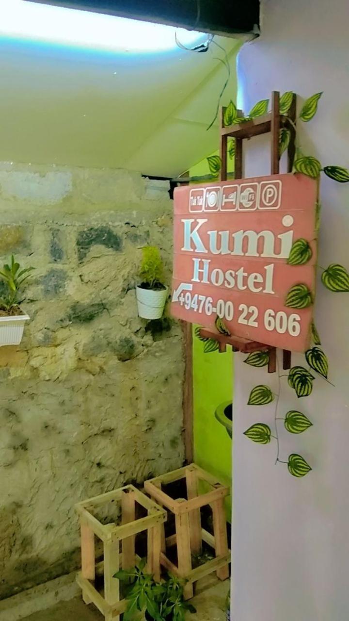 Ella Kumi Hostel Bagian luar foto